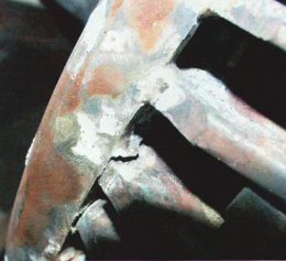 2010/01-02: Elektromotordiagnose - Stabbruch (Abbruch vom Kurzschlussring) (Quelle: CSi)