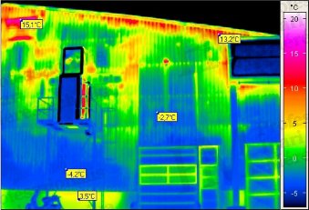Épület-termográfia mérések elmélete, kiértékelő szoftverek - Ipari csarnok termográfiai felmérése (forrás: PIM)