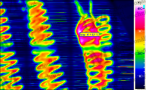 hősugárzó felvétele 0,2m távolságból 1,5 mrad felbontással (maximum érték: 415°C)