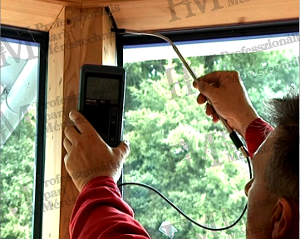 Anemometerrel (légsebességmérő műszerrel) történő mérés