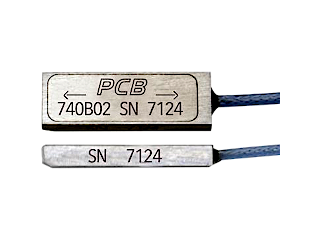 PCB 740B02 nyúlásérzékelő